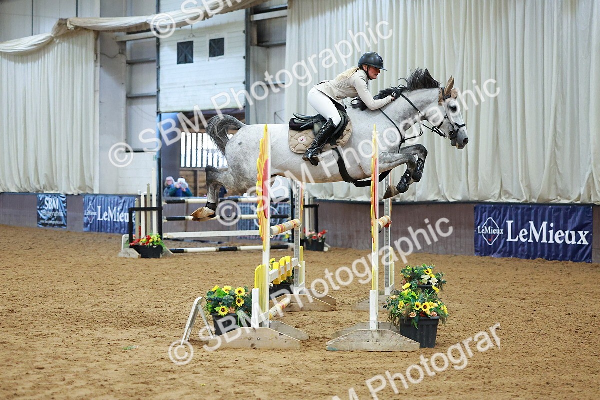 SBM_007260 - Class 19 - Senior Newcomers 1.10m