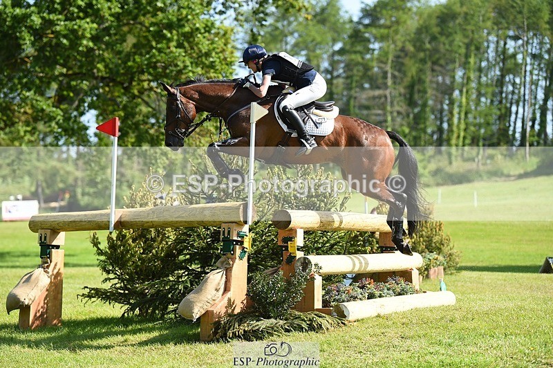 230527-095152-08435 - 205-ARTICUS-Maja_Hullah-XC