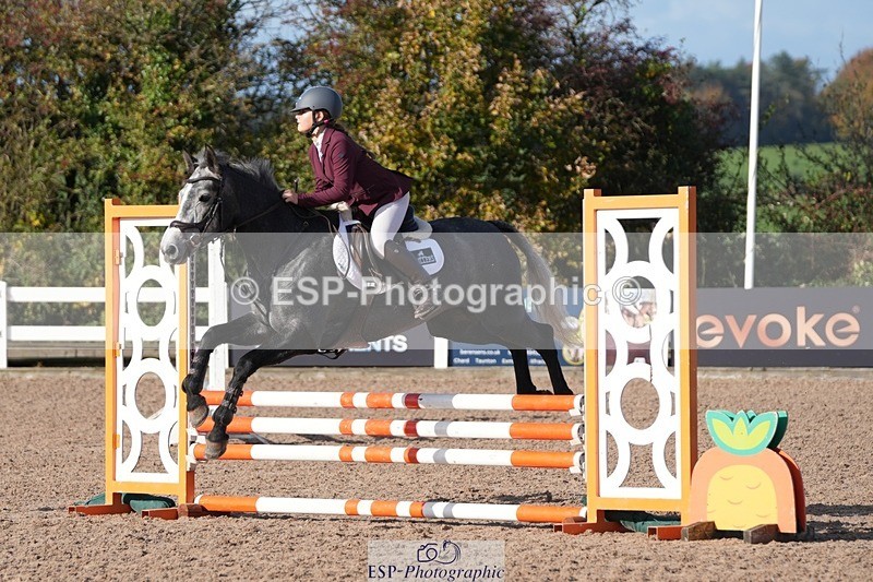 251025-110531-00119 - Chard 25th & 26th Oct BS Juniors/COH/Club/schools unaffiliated showjumping