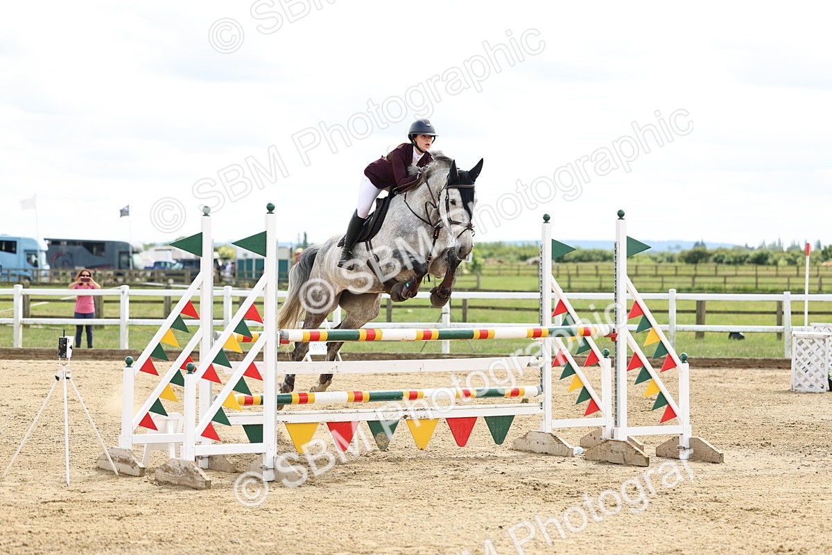 SBM_006003 - Class 19 - Senior Newcomers - 1.10m