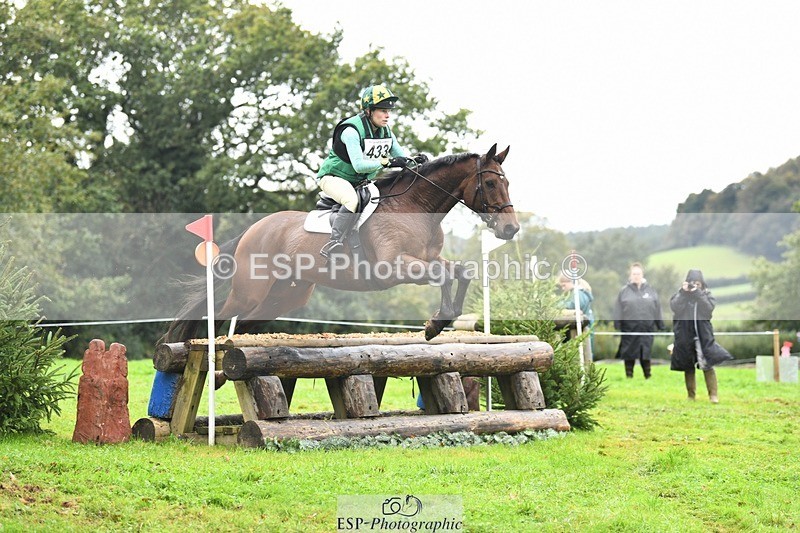 231021-122954-16785 - 433-WILLIAM-Laura.Sharpe-SC+XC