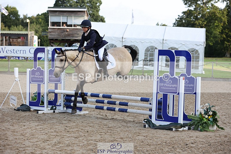 240823X-083118-14151 - 60cm R1 8.30 to 10.00