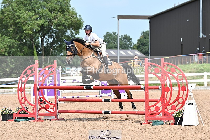 240801A-130221-01704 - Cls 11 1.10m Amateur Qualifier