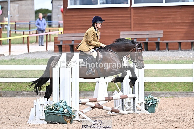 250729-145129-00024 - Clear Round and 60cm