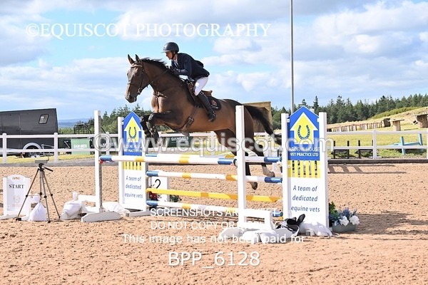 BPP_6128 - CLASS 11 THURS GFS Saddles Senior Newcomers/1.10m Open