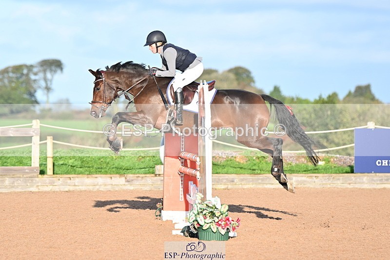 231014A-090210-03376 - Cls 17 Discovery & 1m Open