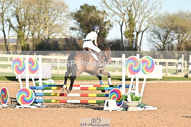 250401-181746-00632 - 80cm Classes