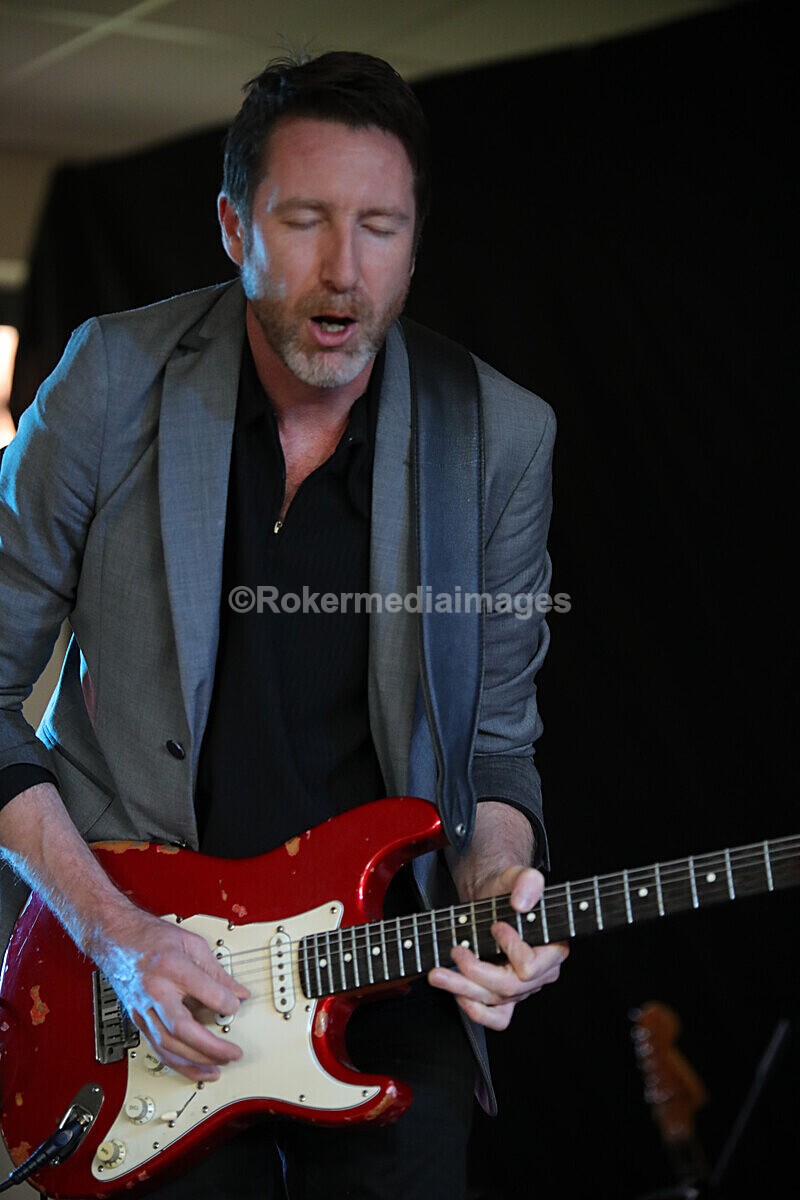 FOLK N BLUES-336 - FOLK and BLUES SEPT 2022