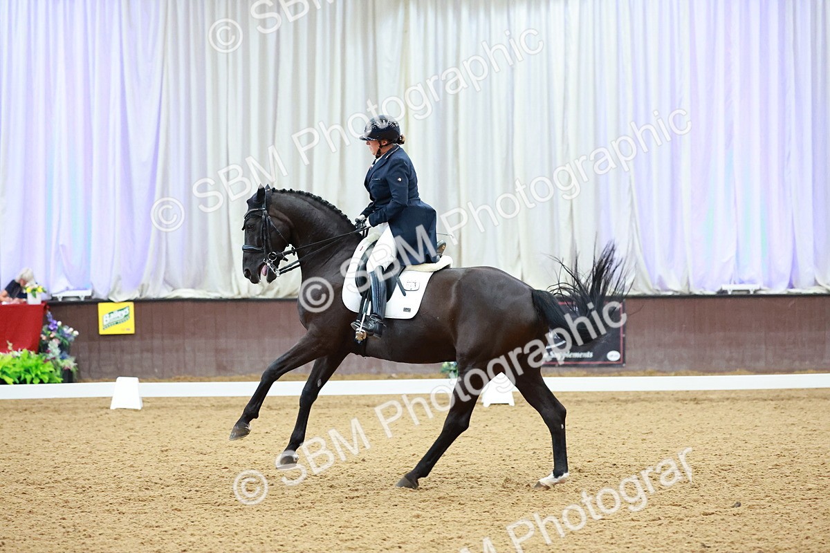 SBM_007707 - Class 9 - FEI INT II - 16.54.17.57