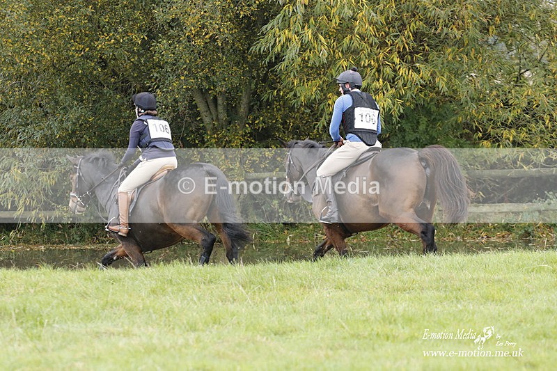  WWHT 171021 1999 - Novice Pairs (0.80m)  17/10/21