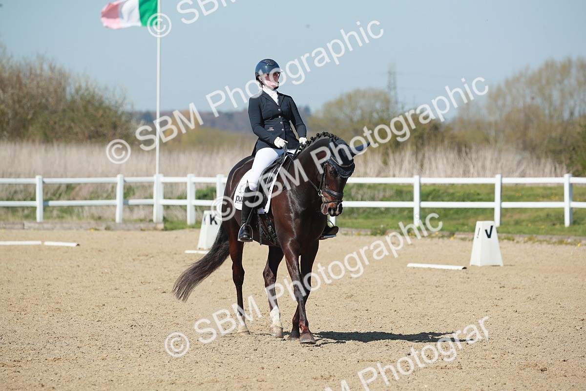 SJ3_1126 - Class 8 - E5