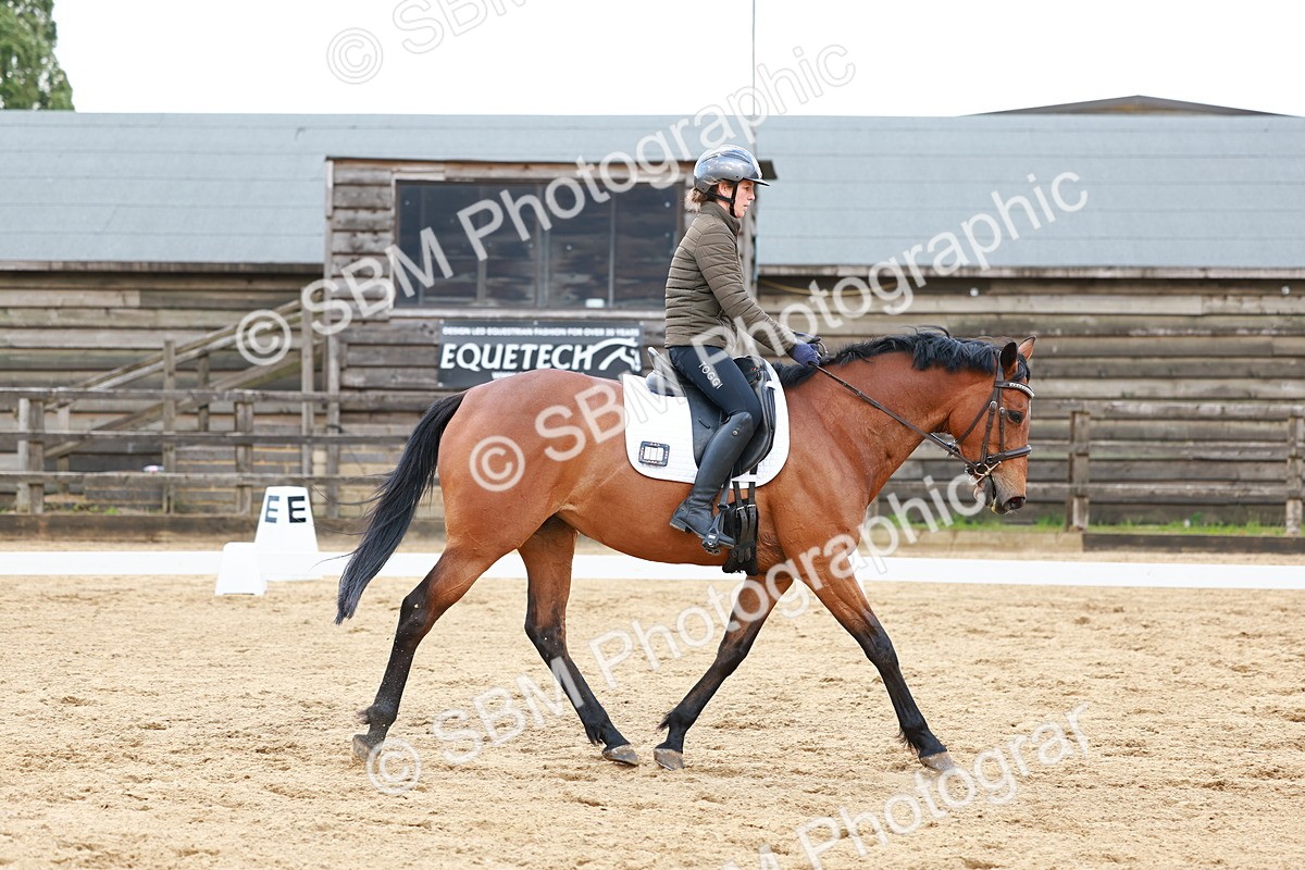 0B8A4104 - Class 5-7 - Novice 1-Elementary 1