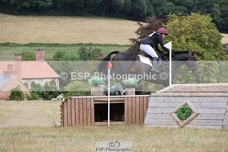 250802A-144240-05097 - F-251-Lizzie.Luxton-SHANNONDALE.LUIGI