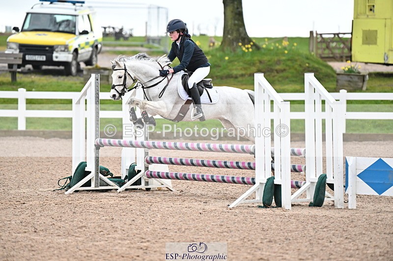 240310A-092941-01574 - Cls 1 Pony Intro 70cm