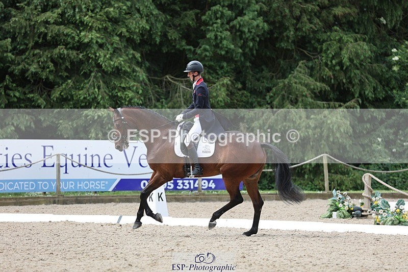 240524-103113-07431 - 262-MY_STAR_TURN-Tom_Jackson