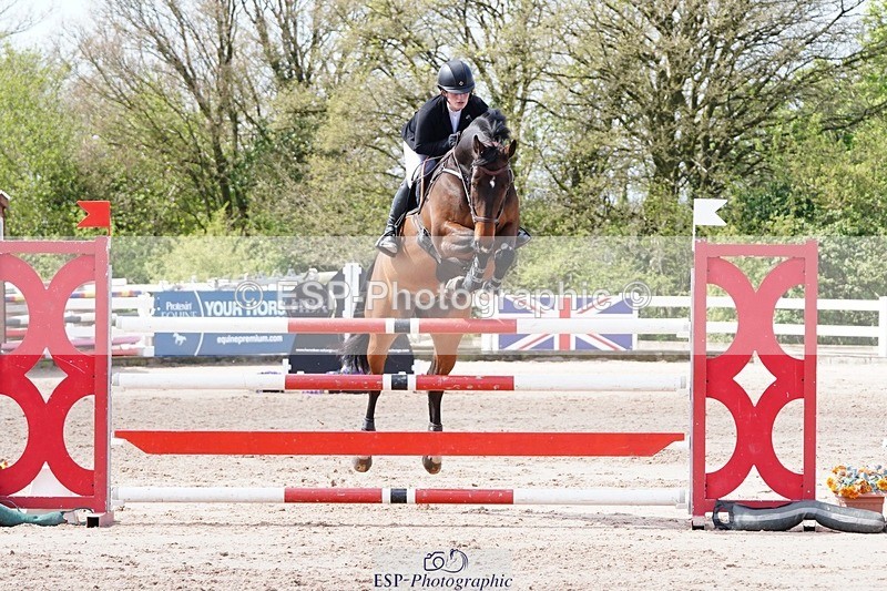 250427-115124-16300 - Cls 4 - 2 Star Small Tour