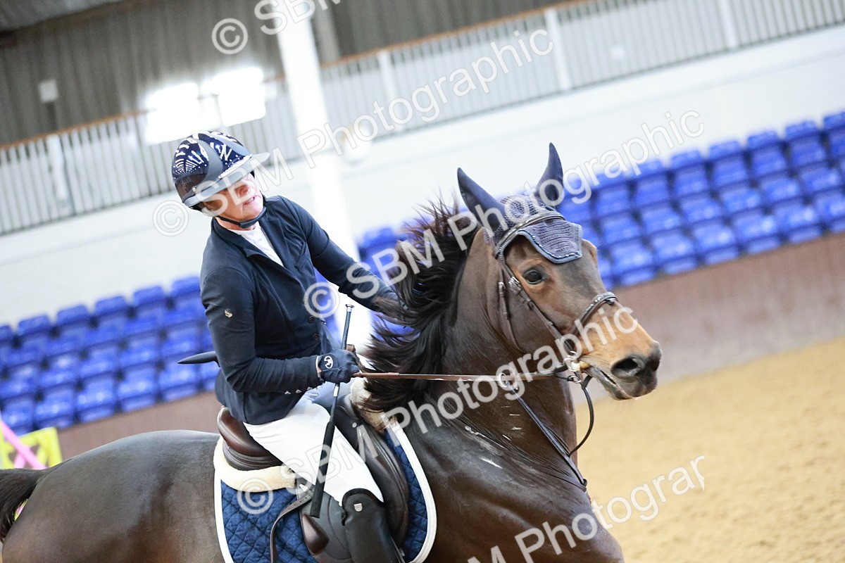 SBM_004101 - Class 11 - Senior Newcomers - 1.10m