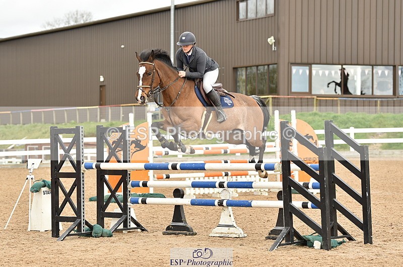 240403A-141506-00747 - Cls 4 Newcomers and 1.10m Open