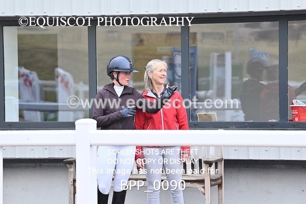 BPP_0090 - CLASS 24 SUN Redpost Equestrian Senior Foxhunter/1.20m Open
