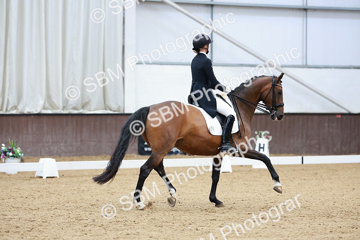 SBM_016168 - Class 5 - FEI INT II - 15.48-17.00