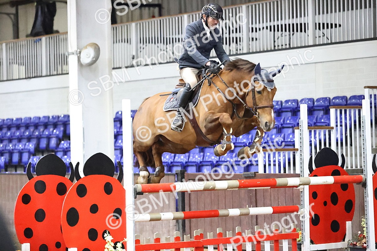 SBM_002411 - Class 11 - Senior Foxhunter - 1.20m