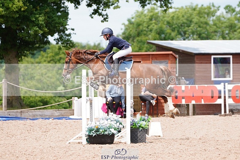 250608-124936-02758 - Cls 9 Pony Newcomers and 1m