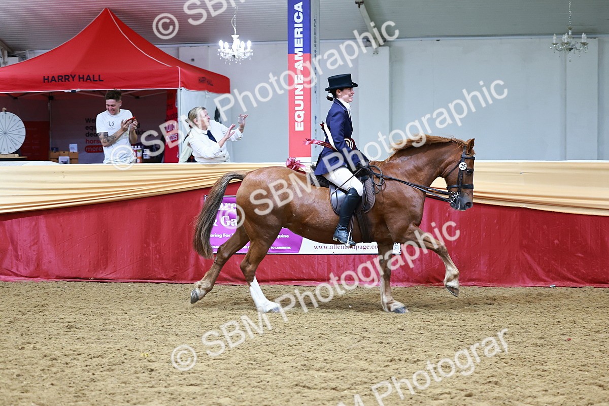 SBM_23534 - Class 904 - Supreme Final - Ridden Diamond