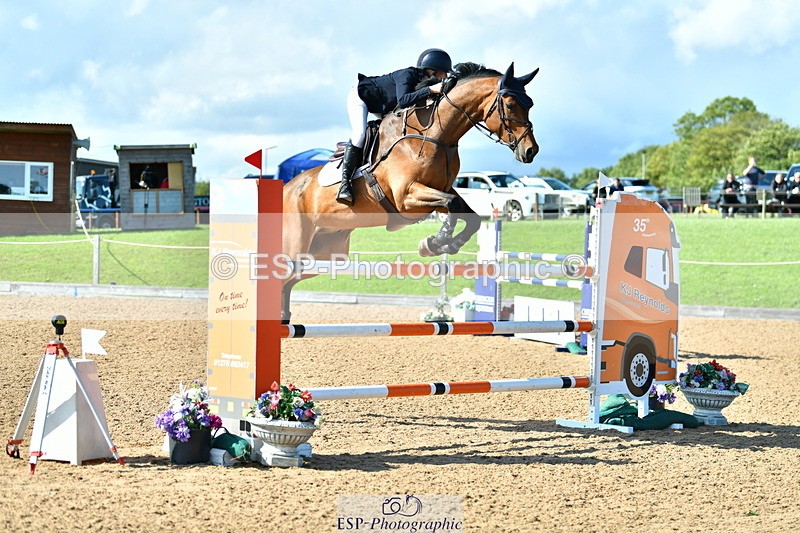 230723A-170033-13736 - Cls 8, 2 Star Medium 1.35m