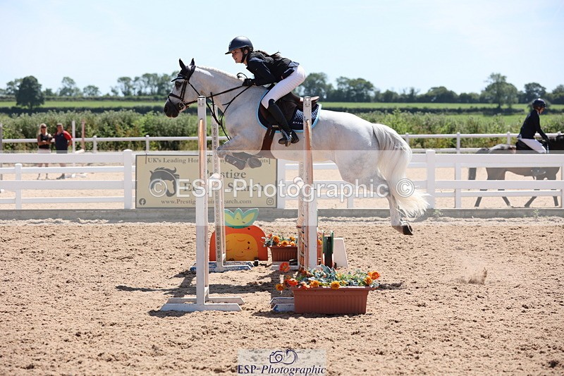 240629A-143256-06898 - Cls 19 Foxhunter and 1.10m Open