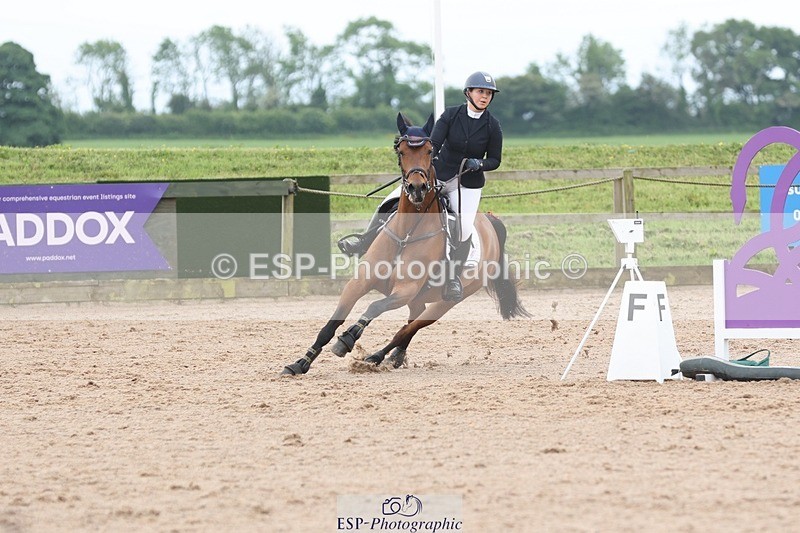 250524-102039-04171 - Cls 13  A&B 1.05m & 1.10m open