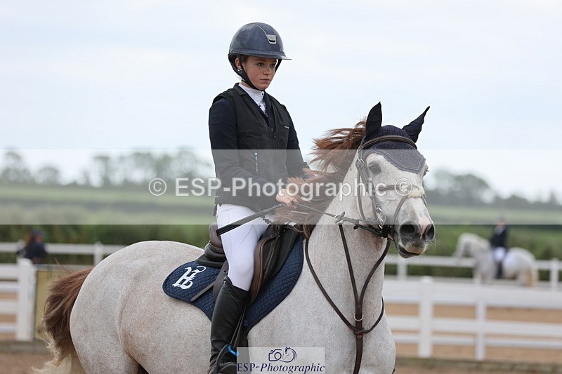 240630A-161644-15093 - Cls 33 Foxhunter and 1.10m Open