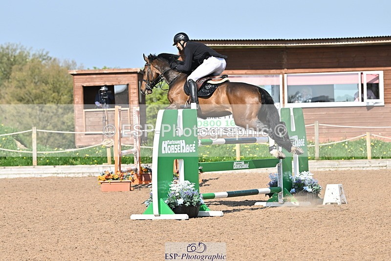 240509A-093703-00612 - Cls 8 Foxhunter