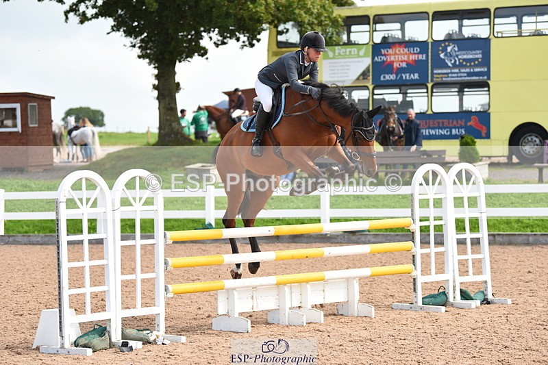 230902A-124114-01089 - Cls 9 1.10m Amateur Quali