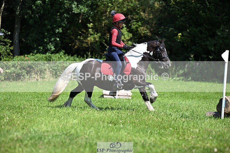 240729B-145330-02877 - Abbie's Group XC