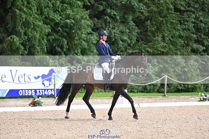 240809-152747-02063 - 196-Angus.Corrie-Deane-Nightly