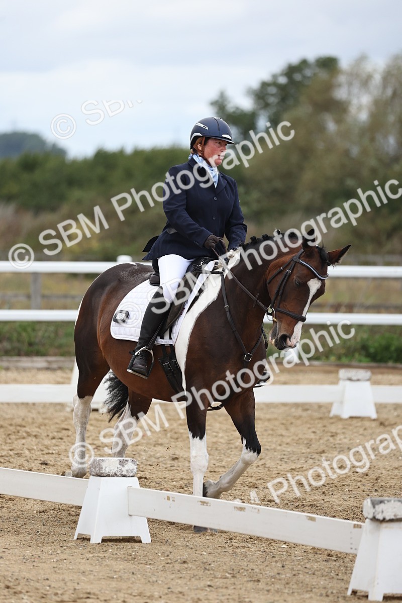 SBM_003869 - Class 8 - Novice 3 Champs