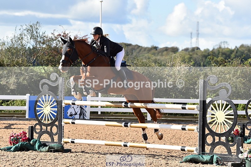 231014A-142212-05273 - Cls 15 1.05m Amateur Q 2nd R