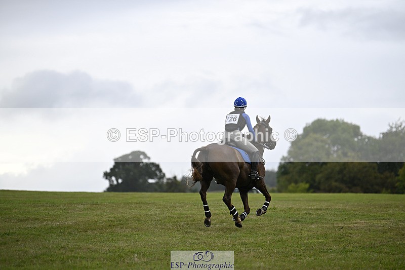 240825X-164943-37624 - 80cm XC 16.30 to 17.30