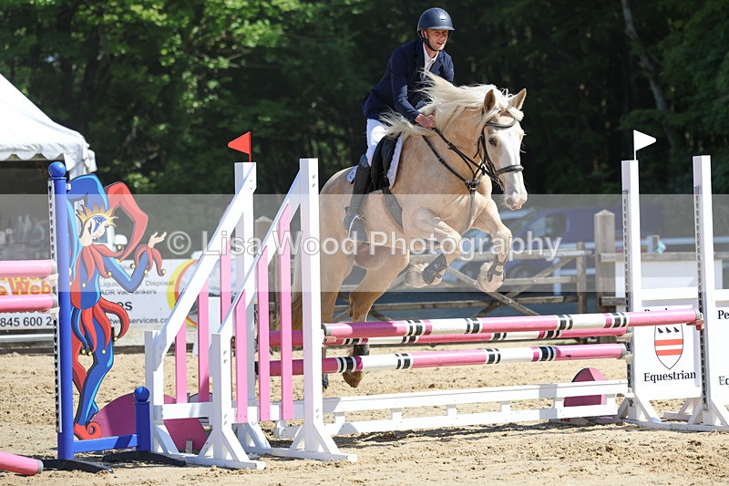 3E7A5431 - Class 4: Senior BN/90cm open