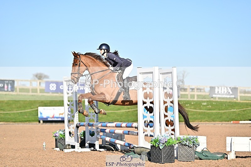 250401-171537-00326 - 70cm classes