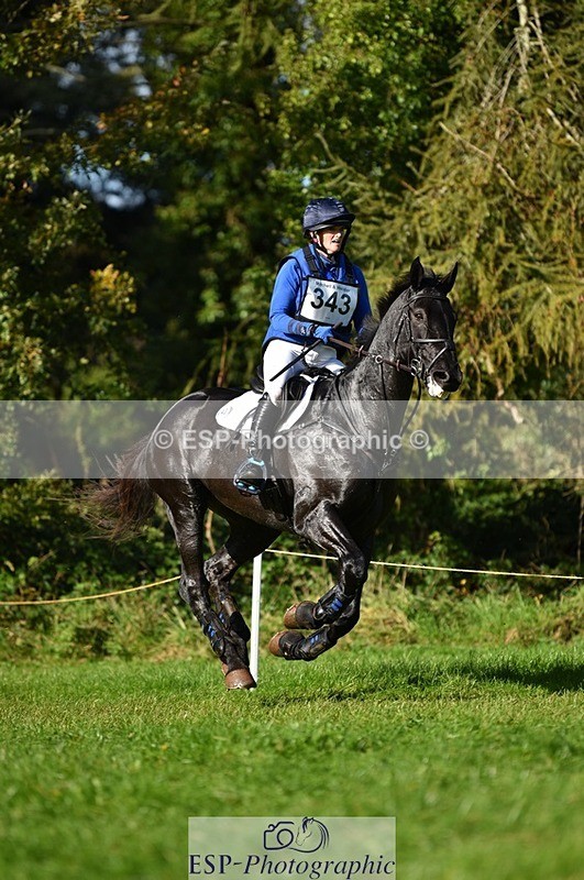 231022-143414-29236 - 343-MIDNIGHT.ROLLERCOASTER-Alison.Lidstone-XC