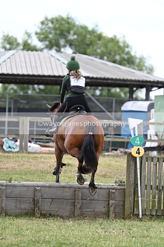 WJ7_5195 - 60cm XC Time 10:17 to 10:49