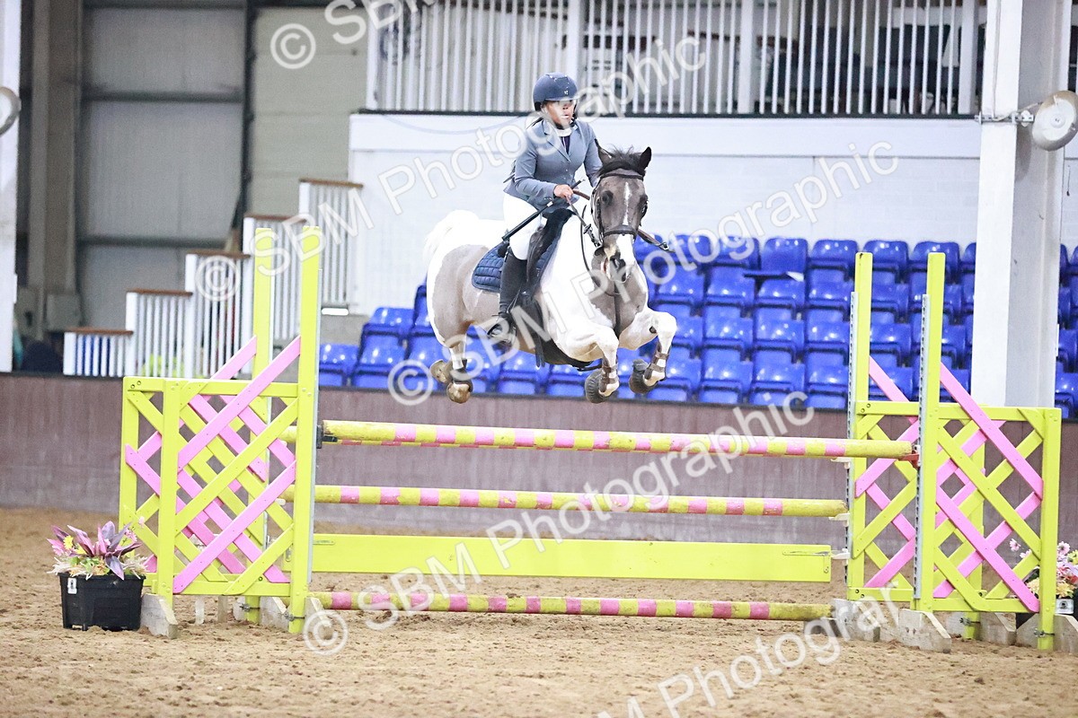 SBM_003037 - Class 13 - Blue Chip Pony Newcomers 1.00m