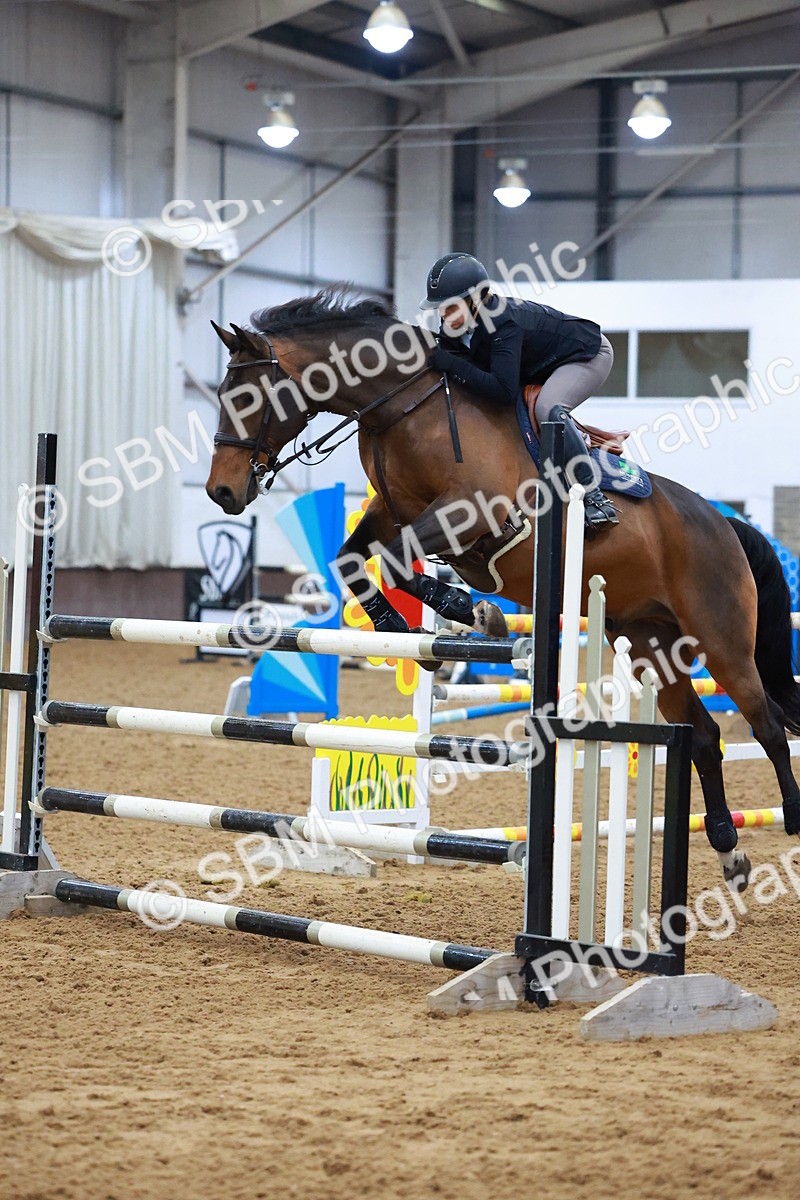 SBM_002040 - Class 5 - Senior Foxhunter 1.20m