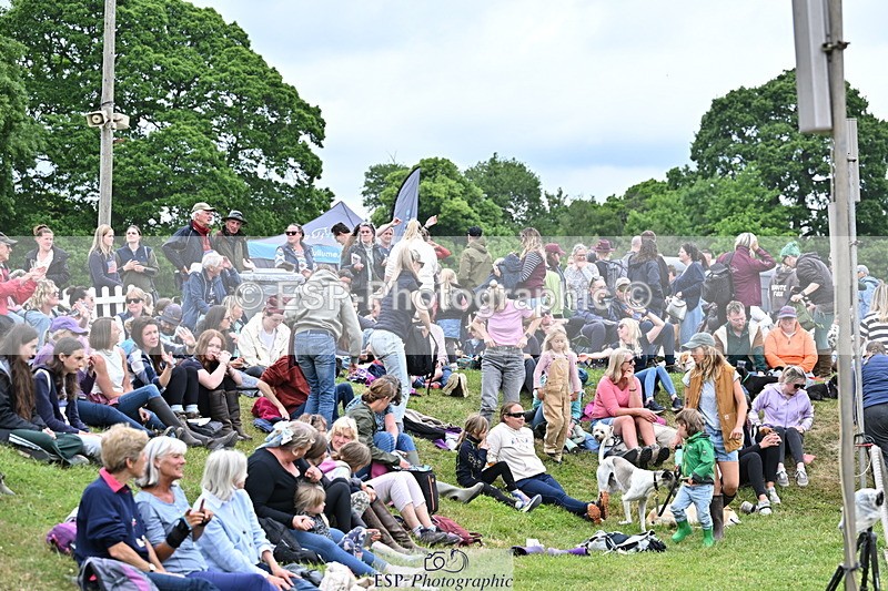 250524A-142405-12505 - Western Counties Crowds