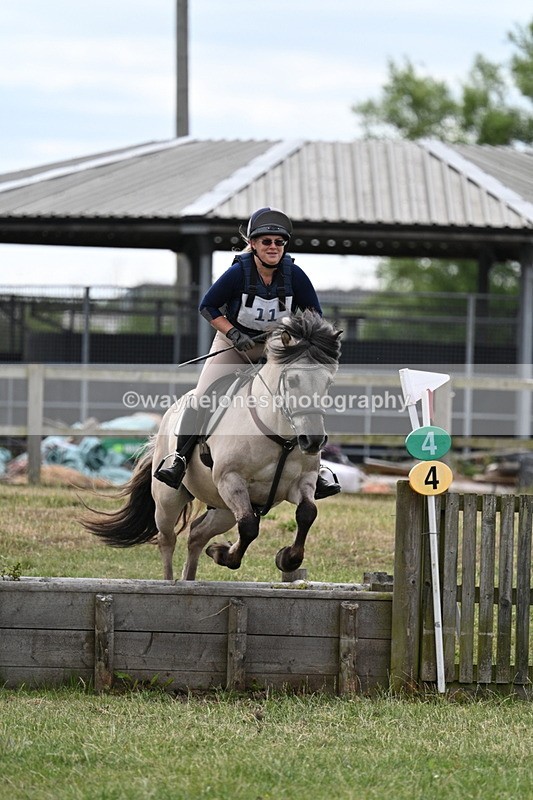 WJ7_4817 - 60cm XC Time 09:58 to 10:16