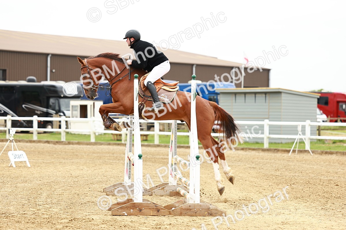 SBM_000088 - Class 1 - Clear Round