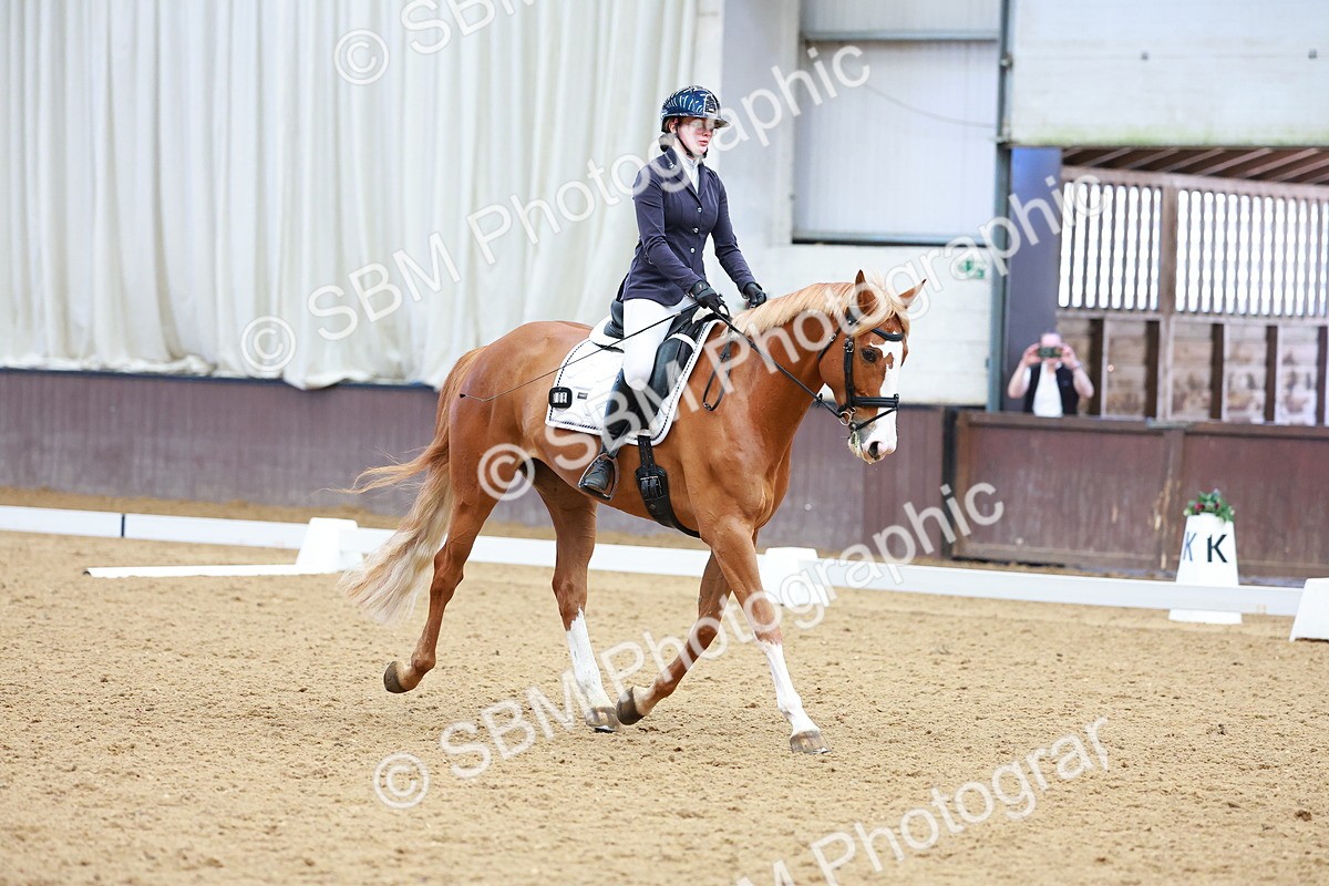 SBM_002841 - Class 14 - Novice 2