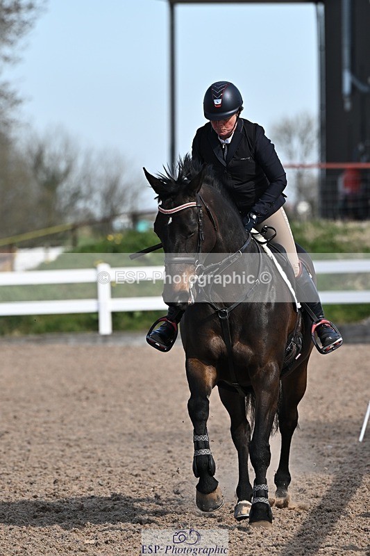 250409-105442-00223 - Snr Disc & 1.00m Open