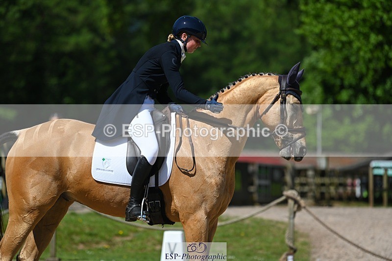 230526-105055-05725 - 464-GRANDE_BY_DESIGN-Emma_Manton-DR